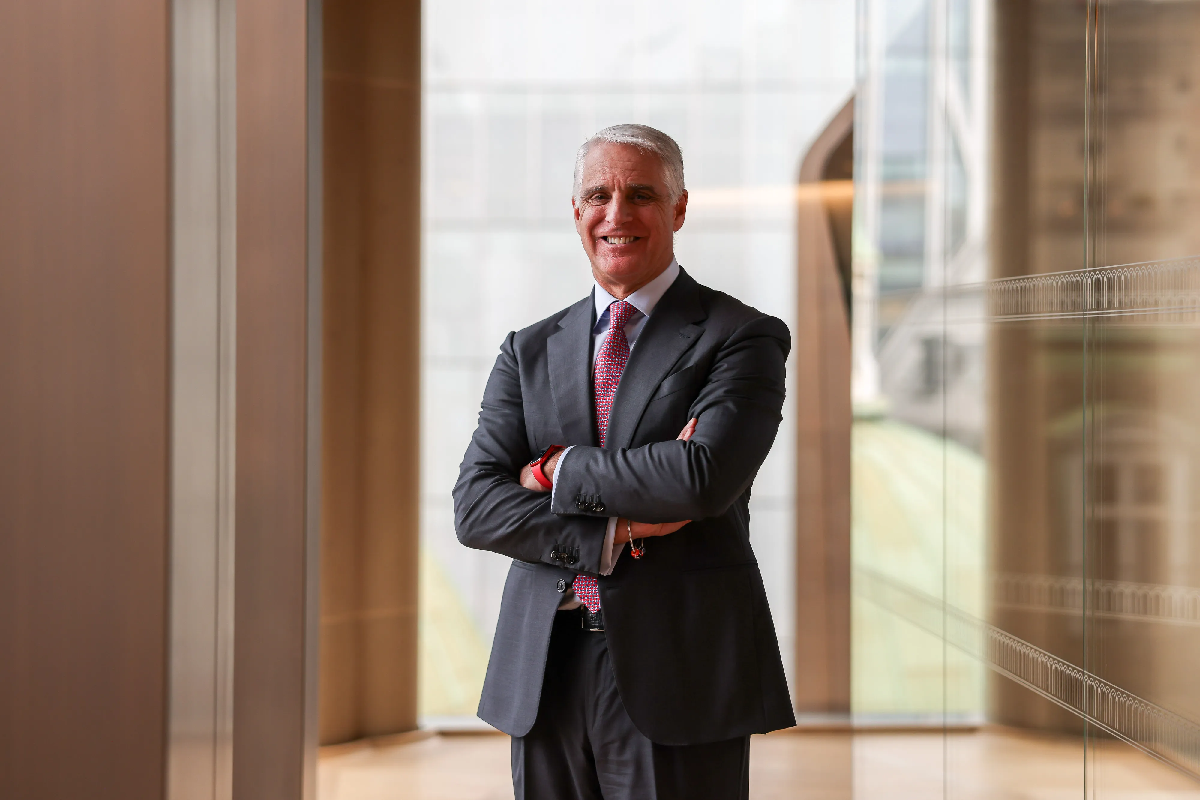 CEO ngân hàng UniCredit