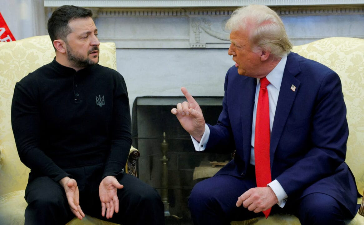 Tổng thống Hoa Kỳ Donald Trump gặp Tổng thống Ukraine Volodymyr Zelenskiy tại Nhà Trắng ở Washington, DC, Hoa Kỳ, ngày 28 tháng 2 năm 2025