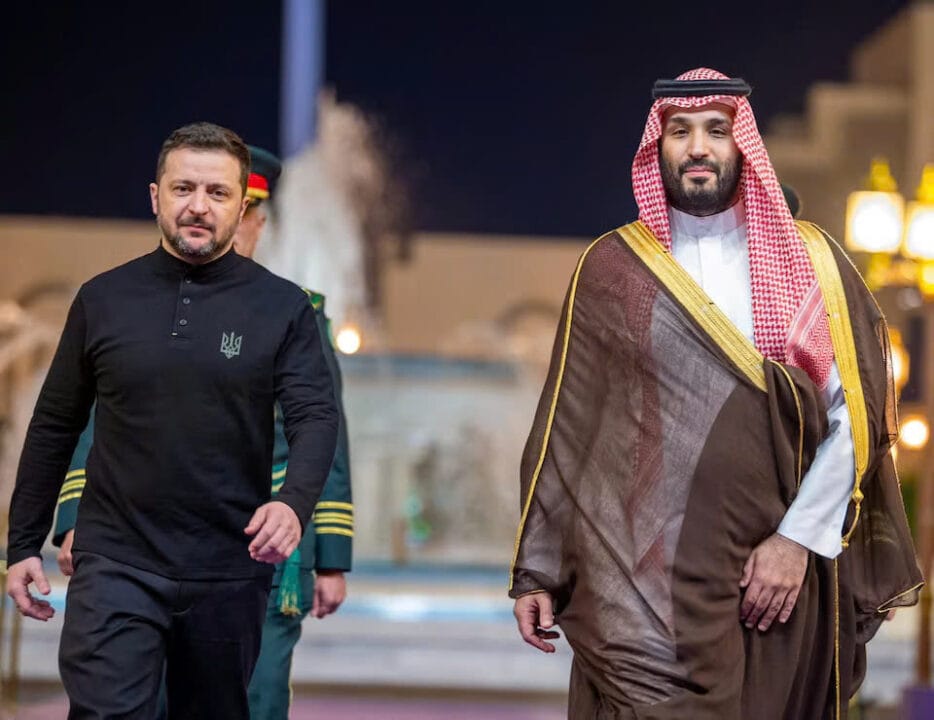 Tổng thống Ukraine Volodymyr Zelenskiy gặp Thái tử Saudi Arabia, Mohammed bin Salman, trong chuyến thăm Jeddah, Saudi Arabia, ngày 10 tháng 3 năm 2025