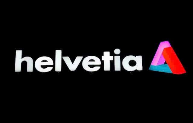 Logo của công ty bảo hiểm Helvetia được nhìn thấy tại một tòa nhà văn phòng ở Basel, Thụy Sĩ ngày 2 tháng 3 năm 2020